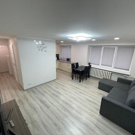 Butas Miesto Centre Apartment Panevezys Bagian luar foto
